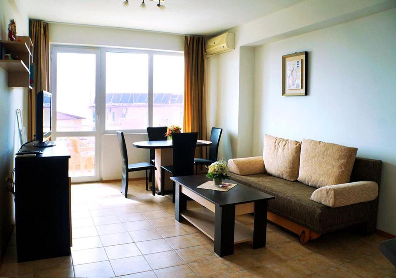 Dom-El Real Apartments In Sea View Complex Sveti Vlas Eksteriør billede